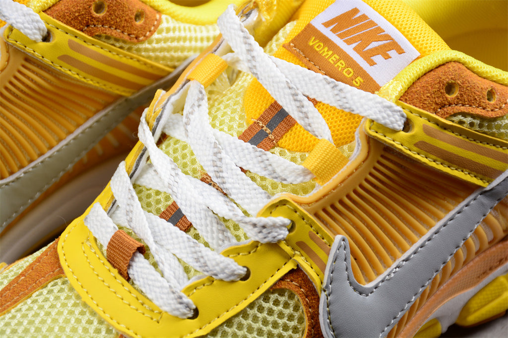 Nike Zoom Vomero 5 – Yellow / Silver Retro Runner