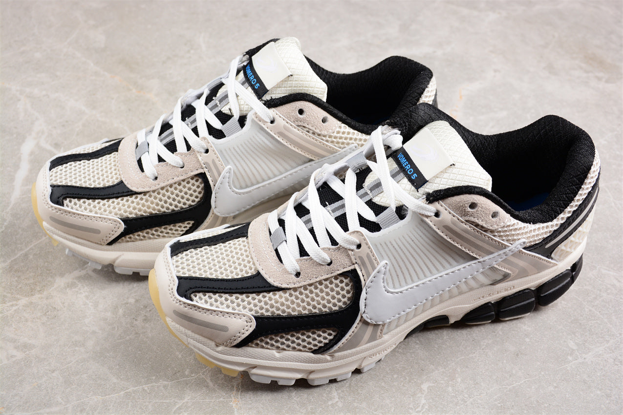 Nike Zoom Vomero 5 'Sail/Black'