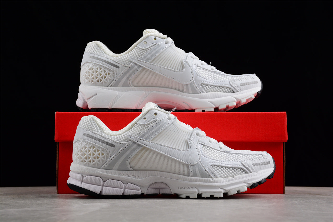 Nike Zoom Vomero 5 – 'Triple White / Light Grey Retro Runner'
