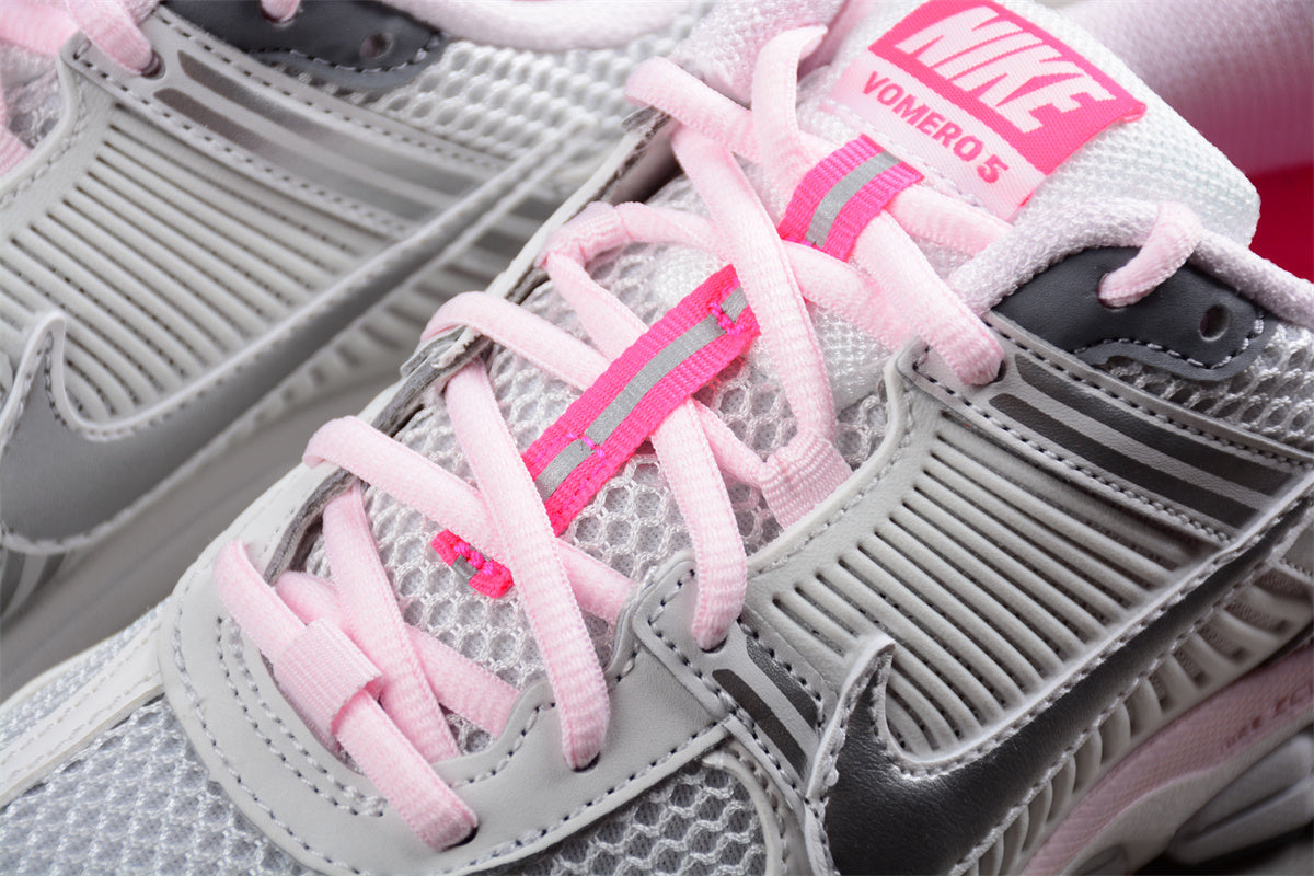 Nike Zoom Vomero 5 'Photon Dust/Pink Foam'