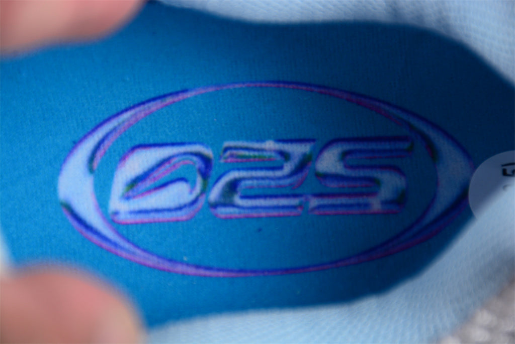 Nike Zoom Vomero 5 'Photon Dust/Light Blue'