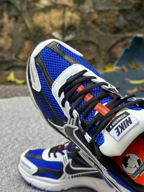 Nike Zoom Vomero 5 – 'Blue/Black/White Retro Runner'