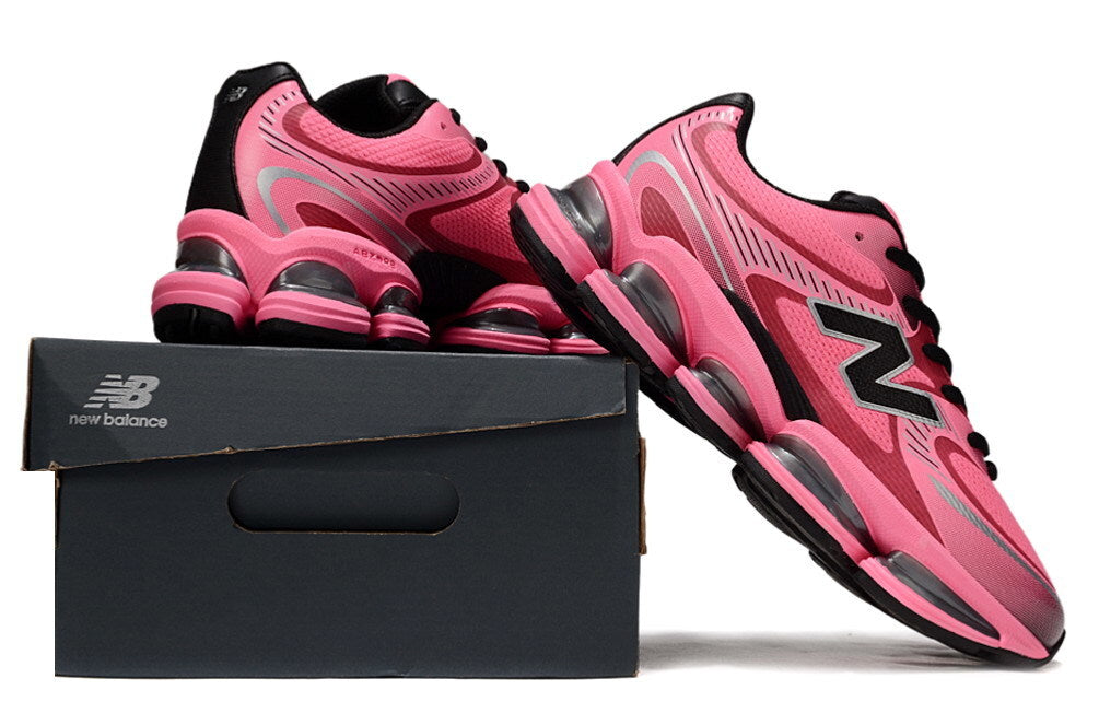 New Balance 2000 – Hot Pink Cushion-Pod Runner