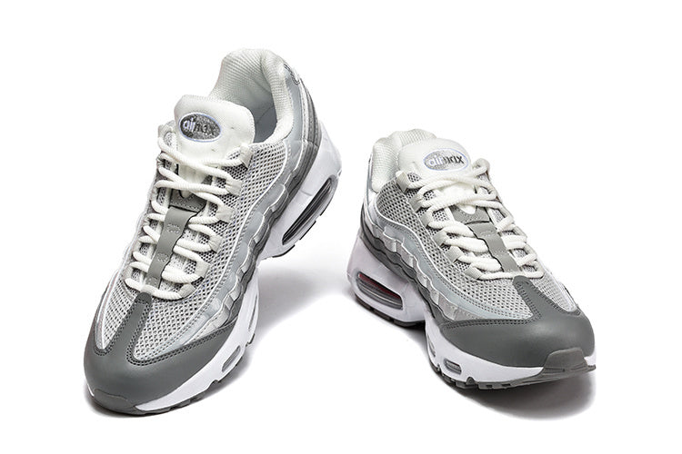 Nike Air Max 95 – Light Grey / Silver