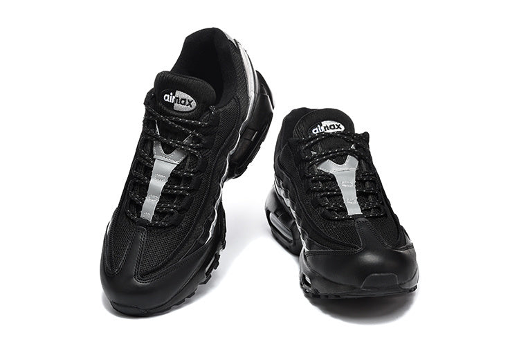 Nike Air Max 95 – Black / Silver