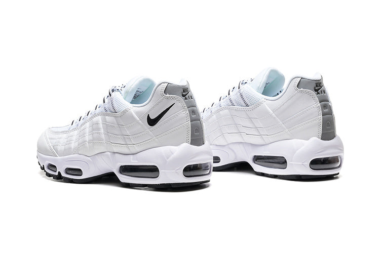 Nike Air Max 95 – Triple White / Black Sole