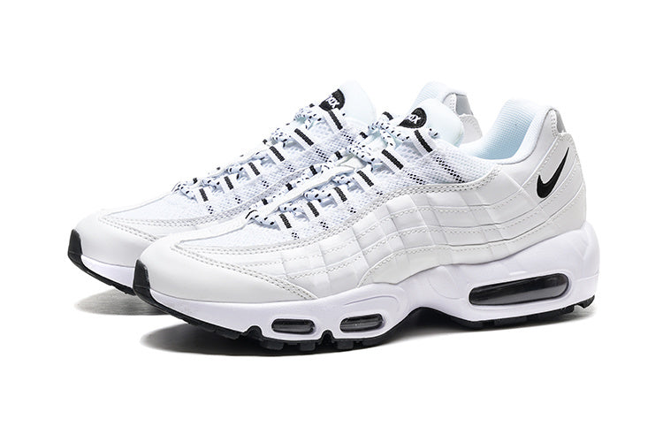 Nike Air Max 95 – Triple White / Black Sole