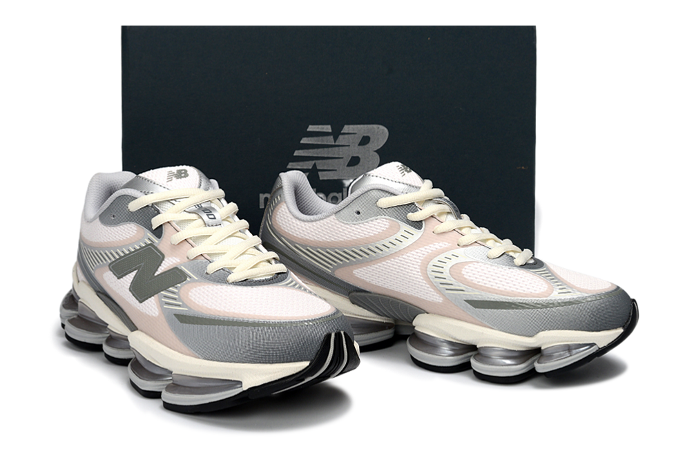 New Balance 2000 – Cream / Grey Cushion-Pod Runner