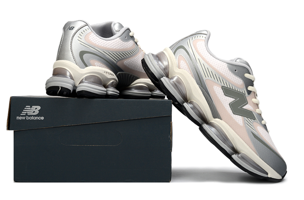 New Balance 2000 – Cream / Grey Cushion-Pod Runner