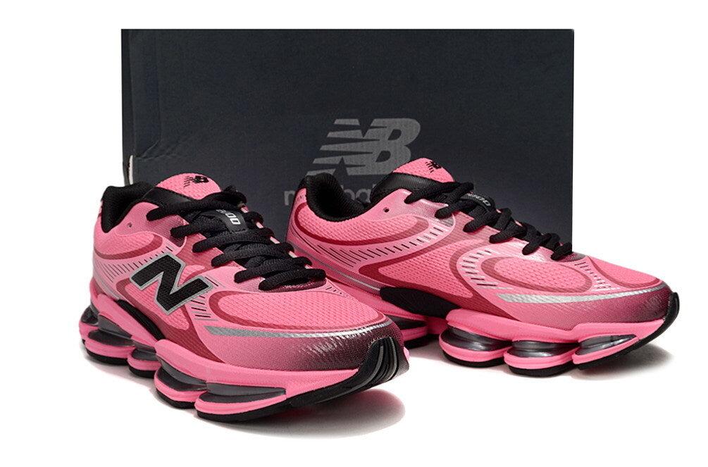 New Balance 2000 – Hot Pink Cushion-Pod Runner