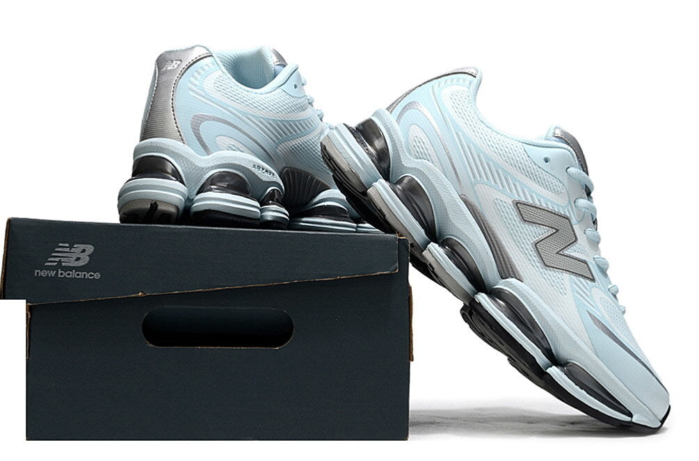 New Balance 2000 – Ice Blue Cushion-Pod Runner