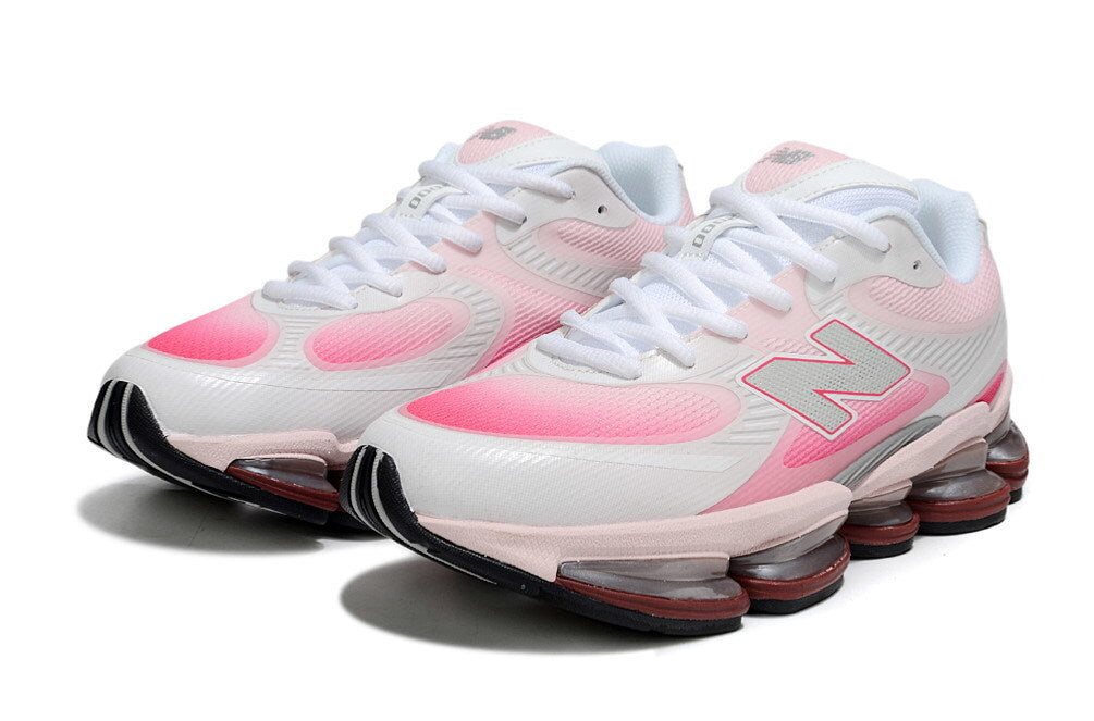 New Balance 2000 – Blush Pink Cushion-Pod Runner